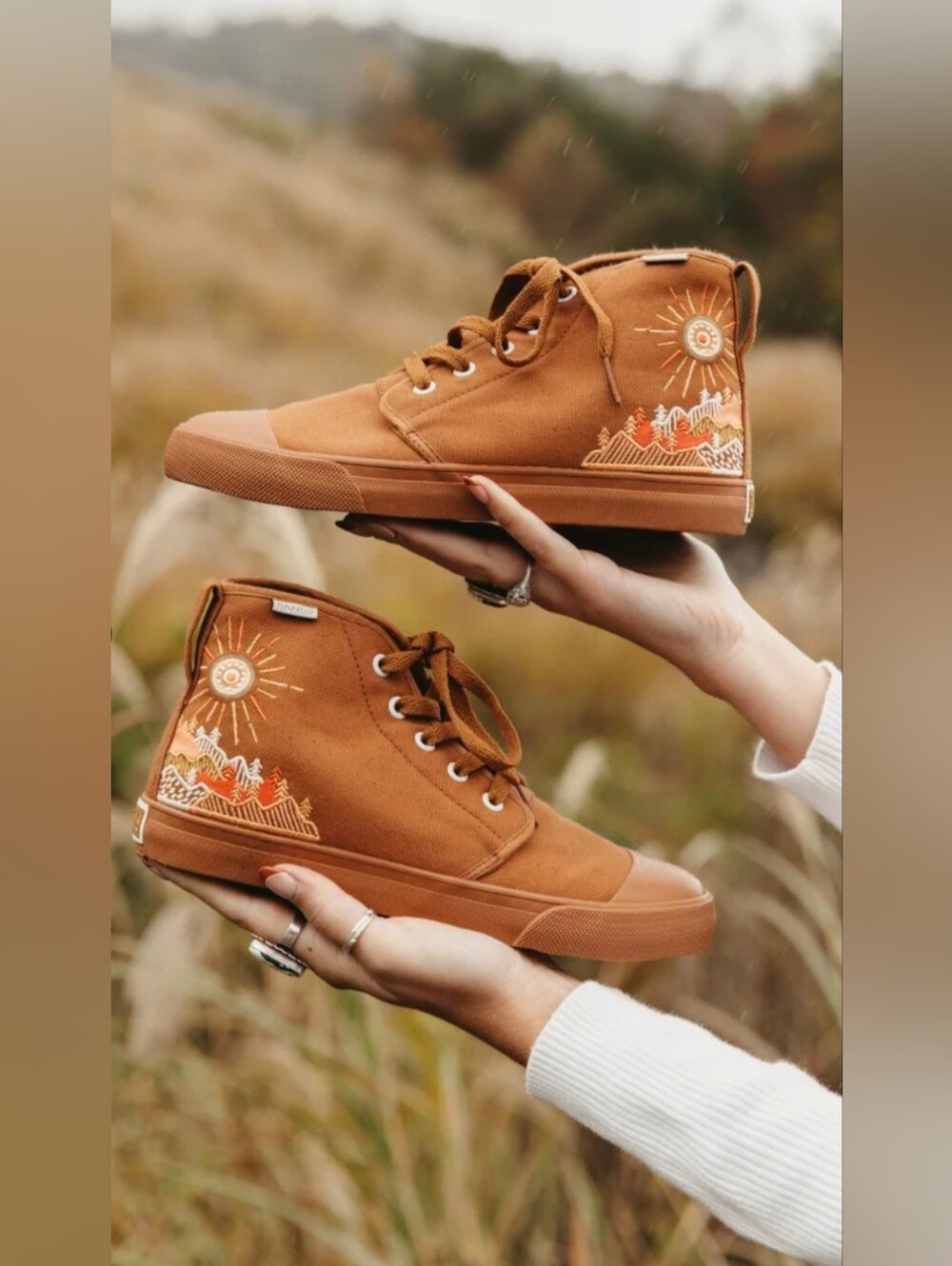 BANGS Sunrise Mountain High Top Sneakers durable, adventure-ready canvas Size 8